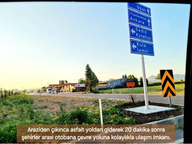 Uşak Karahallı Külköy'de Organize Sanayiye ve Köye Yakın, Köy ve Doğa Manzaralı 6.650 m2 Yatırımlık Kupon Bağ Bahçe. İlan Açıklamasını Okuyarak İletişime Geçiniz Lütfen.