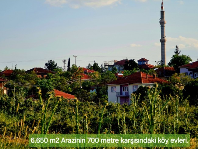 Uşak Karahallı Külköy'de Organize Sanayiye ve Köye Yakın, Köy ve Doğa Manzaralı 6.650 m2 Yatırımlık Kupon Bağ Bahçe. İlan Açıklamasını Okuyarak İletişime Geçiniz Lütfen.
