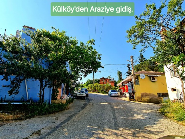 Uşak Karahallı Külköy'de Organize Sanayiye ve Köye Yakın, Köy ve Doğa Manzaralı 6.650 m2 Yatırımlık Kupon Bağ Bahçe. İlan Açıklamasını Okuyarak İletişime Geçiniz Lütfen.