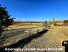 Uşak Banaz Merkeze Çok Yakın Ana Yol Üstünde 3.739 m2 Yatırımlık Arazi. Açıklamayı Okuyarak Arayınız