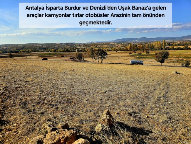 Uşak Banaz Merkeze Çok Yakın Ana Yol Üstünde 3.739 m2 Yatırımlık Arazi. Açıklamayı Okuyarak Arayınız