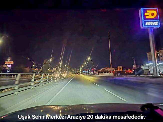 Uşak Banaz Merkeze Çok Yakın Ana Yol Üstünde 3.739 m2 Yatırımlık Arazi. Açıklamayı Okuyarak Arayınız