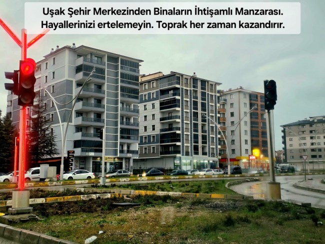 Uşak Banaz Merkeze Çok Yakın Ana Yol Üstünde 3.739 m2 Yatırımlık Arazi. Açıklamayı Okuyarak Arayınız