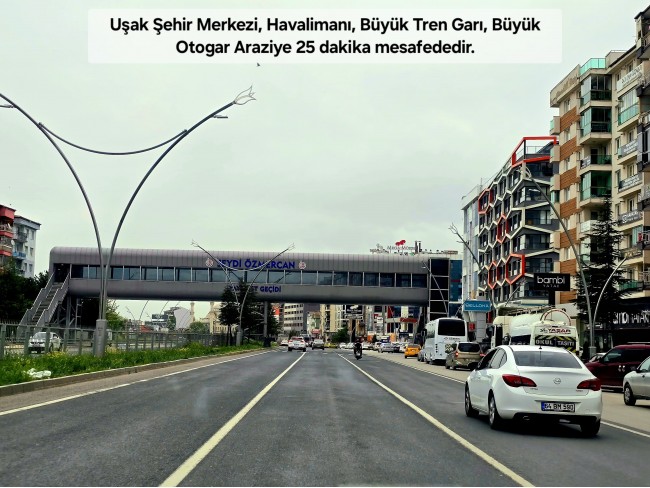 Uşak Ulubey Kışla'da Köy Doğa Yol Manzaralı, İmara Yakın 4.855 m2 Arazi. Açıklamayı Okuyunuz