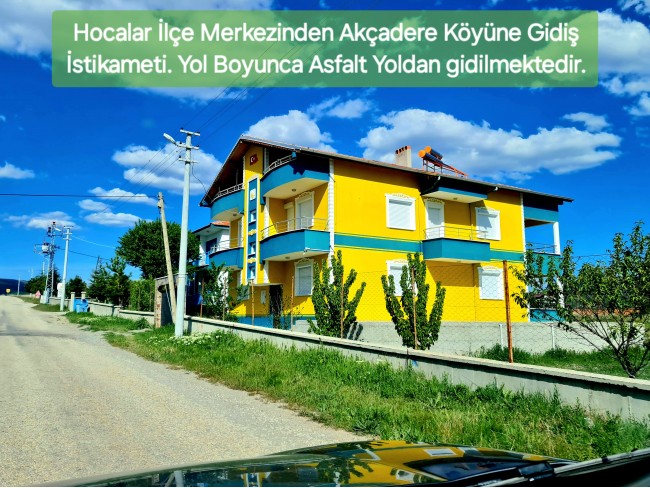 Afyonkarahisar Hocalar Akçadere Köydibinde 1.944 m2 Tarla. Açıklamayı Okuyunuz