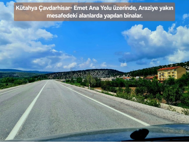 Kütahya Emet Aydıncık'da Köy ve Doğa Manzaralı 3.347 m2 Yatırımlık Tarla. İlan Açıklamasını Okuyunuz