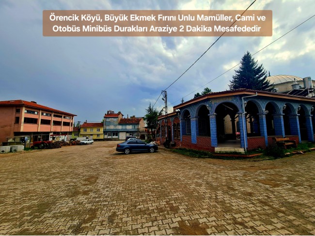 Kütahya Emet Aydıncık'da Köy ve Doğa Manzaralı 3.347 m2 Yatırımlık Tarla. İlan Açıklamasını Okuyunuz