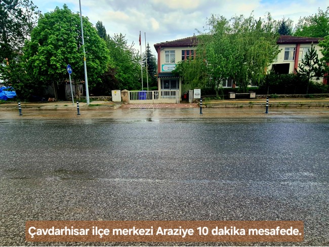 Kütahya Emet Aydıncık'da Köy ve Doğa Manzaralı 3.347 m2 Yatırımlık Tarla. İlan Açıklamasını Okuyunuz