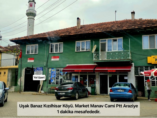Uşak Banaz Kızılhisar'da Köy ve Doğa Manzaralı 1.000 m2 Çok Güzel Bahçe. Açıklamayı Okuyunuz