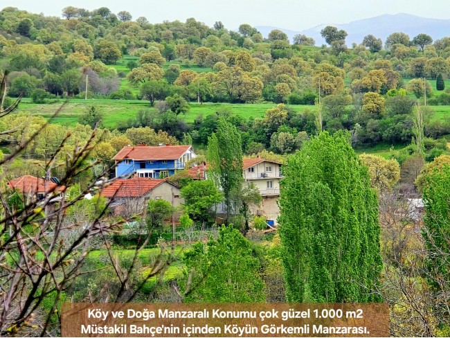 Uşak Banaz Kızılhisar'da Köy ve Doğa Manzaralı 1.000 m2 Çok Güzel Bahçe. Açıklamayı Okuyunuz