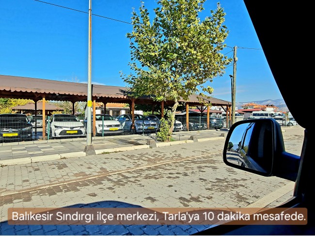 Balıkesir Sındırgı Osmanlar'da 1.440 m2 Yola Cepheli Kupon Tarla. Açıklamayı Okuyarak Arayınız.