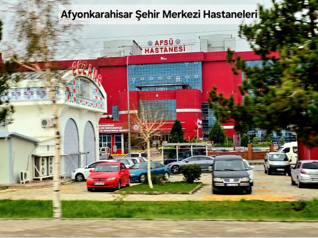 Afyon Emirdağ Leylekli'de 6.625 m2 Köy İçi, Çift Yola Cepheli Tarla. Açıklamayı Okuyarak Arayınız.