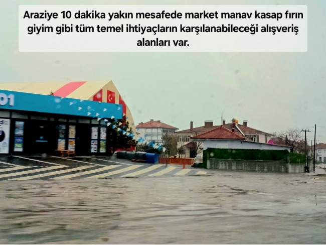 Afyon Emirdağ Leylekli'de 6.625 m2 Köy İçi, Çift Yola Cepheli Tarla. Açıklamayı Okuyarak Arayınız.