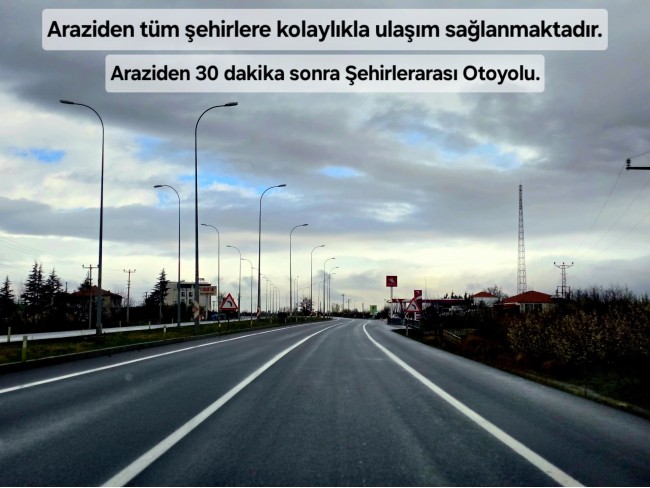 Afyon Emirdağ Leylekli'de 6.625 m2 Köy İçi, Çift Yola Cepheli Tarla. Açıklamayı Okuyarak Arayınız.