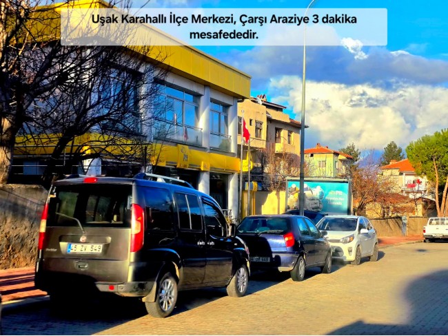 Uşak Karahallı Külköyde 1.207 m2 Organize Sanayi, İlçe, Mahalle Manzaralı Tarla. Açıklamayı Okuyunuz