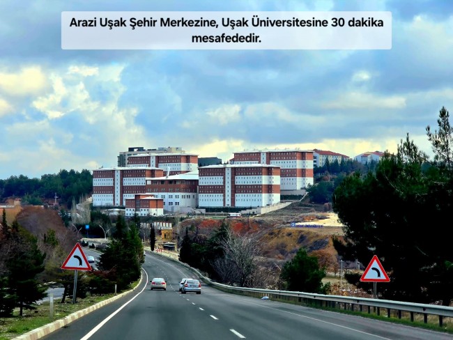 Uşak Karahallı Külköyde 1.207 m2 Organize Sanayi, İlçe, Mahalle Manzaralı Tarla. Açıklamayı Okuyunuz