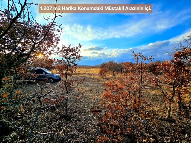 Uşak Karahallı Külköyde 1.207 m2 Organize Sanayi, İlçe, Mahalle Manzaralı Tarla. Açıklamayı Okuyunuz