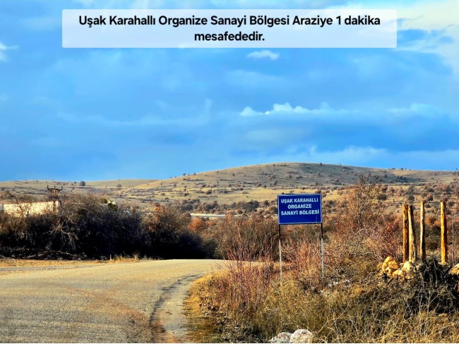 Uşak Karahallı Külköyde 1.207 m2 Organize Sanayi, İlçe, Mahalle Manzaralı Tarla. Açıklamayı Okuyunuz