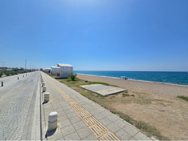 Antalya Manavgat Yeşilbağ'da 95 m2 Köy İçi Bahçe. Açıklamayı Okuyarak Arayınız.