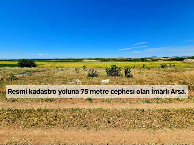 Uşak Ulubey Büyükkayalı'da %40 İmarlı 1.181 m2 Yolu Olan Kupon Arsa. Açıklamayı Okuyarak Arayınız.