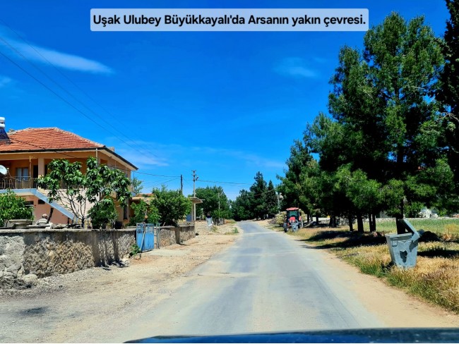 Uşak Ulubey Büyükkayalı'da %40 İmarlı 1.181 m2 Yolu Olan Kupon Arsa. Açıklamayı Okuyarak Arayınız.