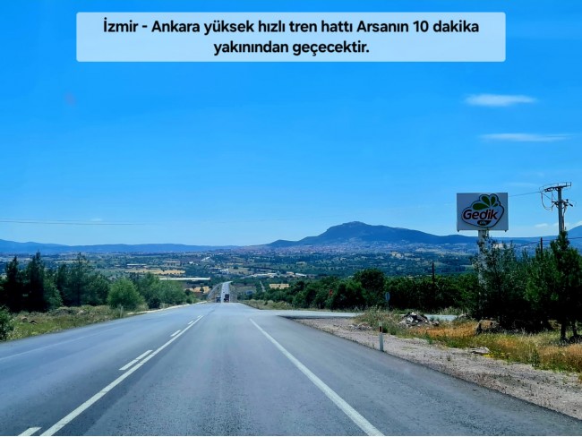 Uşak Ulubey Büyükkayalı'da %40 İmarlı 1.181 m2 Yolu Olan Kupon Arsa. Açıklamayı Okuyarak Arayınız.