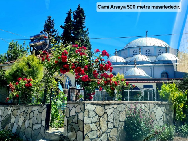 Uşak Ulubey Büyükkayalı'da %40 İmarlı 1.181 m2 Yolu Olan Kupon Arsa. Açıklamayı Okuyarak Arayınız.