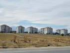 Kütahya Emet Örencik'de 1.463 m2 Köycivarı Manzaralı Çok Uygun Tarla. Açıklamayı Okuyarak Arayınız.