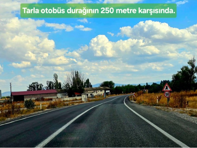 Kütahya Emet Örencik'de Köycivarı Otoyol Yanı 1.463 m2 Bakımlı Tarla. Açıklamayı Okuyarak Arayınız. Kütahya Emet Örencik'de Köycivarı Otoyol Yanı 1.463 m2 Bakımlı Tarla. Açıklamayı Okuyarak Arayınız.