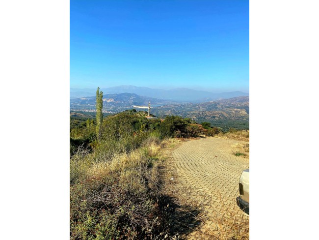 İzmir Beydağ Tabaklar'da 5.243 m2 Yatırımlık Uygun Tarla. İlan Açıklamasını Okuyarak Arayınız.