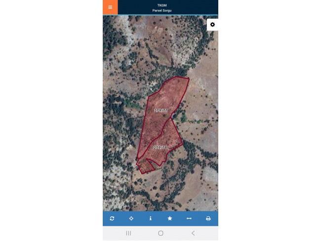 Balıkesir Dursunbey Delice'de Yatırımlık 25.587 m2 Ceviz Badem Bahçesi. İlan Açıklamasını Okuyunuz.