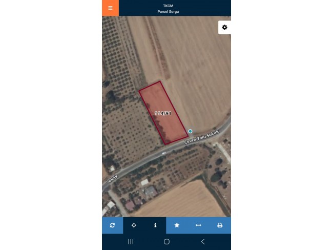 İzmir Tire Eskioba'da 2.837 m2 Asfalt Yola Cepheli Tarla. İlan Açıklamasını Okuyarak Arayınız.