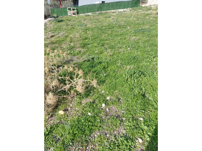 İzmir Buca Kırklar'da Yerleşim Yanı 289 m2 Tapulu Güzel Tarla. Açıklamayı Okuyarak Arayınız.