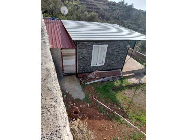 İzmir Buca Kırklar'da Yerleşim Yanı 289 m2 Tapulu Güzel Tarla. Açıklamayı Okuyarak Arayınız.