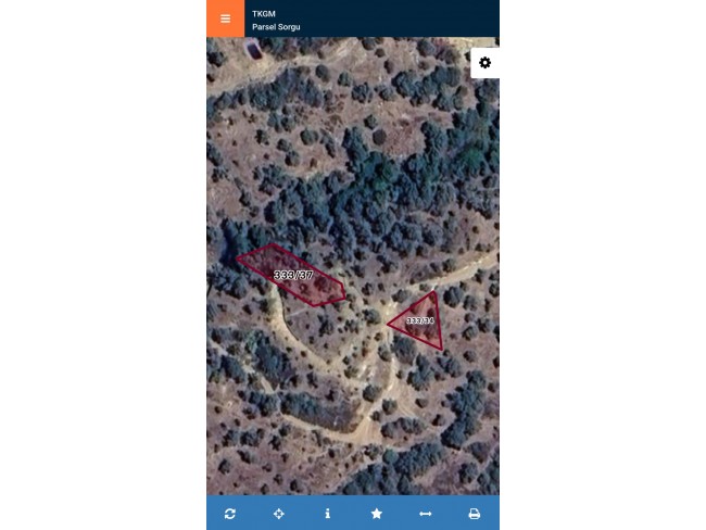 İzmir Bayındır Kızılkeçili'de 2 Adet Toplam 432 m2 Zeytinlik. Yolu Var. Açıklamayı Okuyunuz Lütfen.