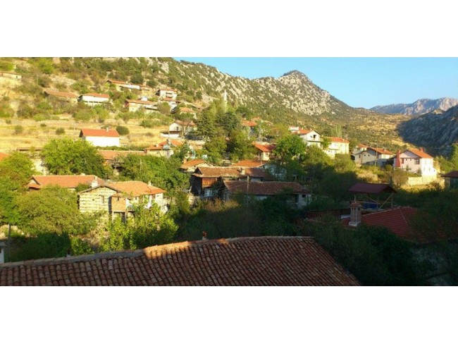 Antalya Akseki Sadıklar Köyünde 313 m2 Yatırımlık Çok Uygun Tarla. Açıklamayı Okuyarak Arayınız.