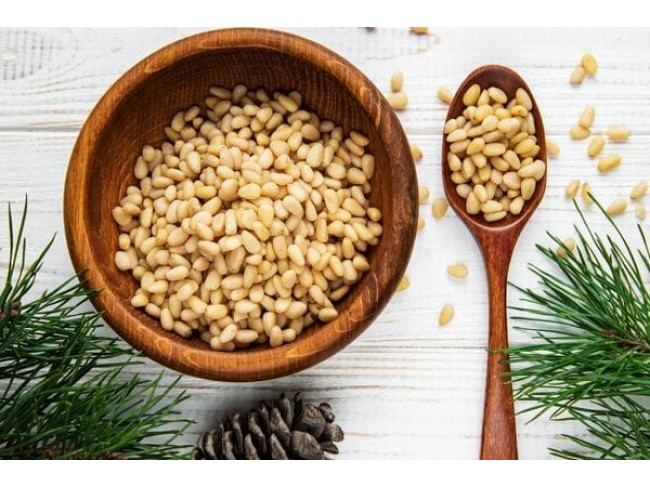 İzmir Bergama Yukarıada'da 1.425 M2 Çam Fıstığı Tarlası Uygun Fiyat. Açıklamayı Okuyunuz.