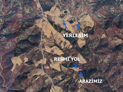 Manisa Demirci Karaisalar'da Resmi Kadastro Yola Cepheli Çok Uygun 886 m2 Tarla. Açıklamayı Okuyunuz