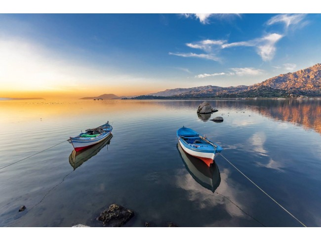 Aydın Didim Akyeniköy Merkezde, Denize ve Bafa Gölüne Yakın 355 m2 İmarlı Arsa. Açıklamayı Okuyunuz.